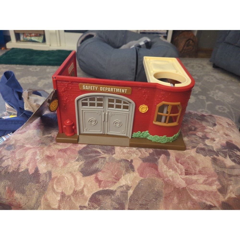 Li'l Woodzeez Honeysuckle Hollow Safety Department Firehouse ONLY